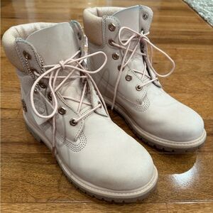 Timberland 6 inch Rose Gold/Blush Pink Waterproof Women’s Boots